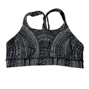 Lululemon Energy Bra Size 6 Black White Geometric Print Medium Support Yoga Gym